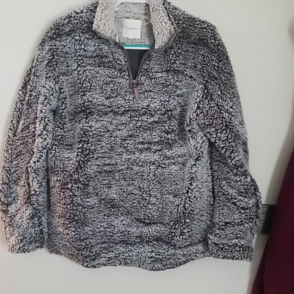 Teddy bear pullover